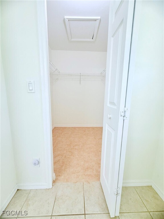 Building Photo - 2452 NW 9th St