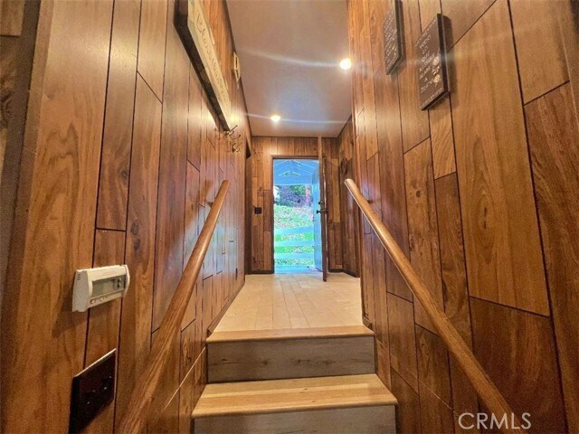 Building Photo - 1198 Arbula Dr