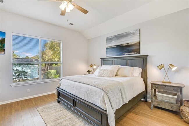Building Photo - 6405 York Bridge Cir