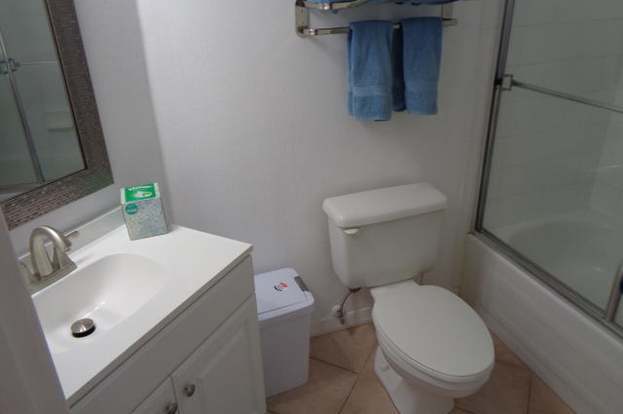 Building Photo - 10015 Perfect Dr