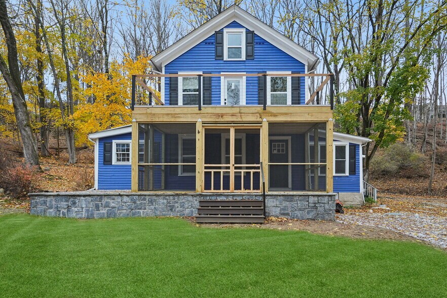 Building Photo - 916 E End Rd