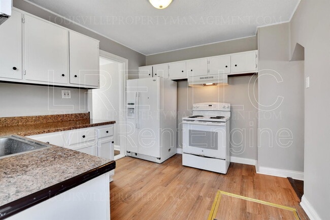 Building Photo - 3029 Hartlage Ct
