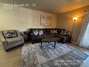 Building Photo - 1601 N Bryant St