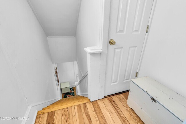 Building Photo - 1705 A St