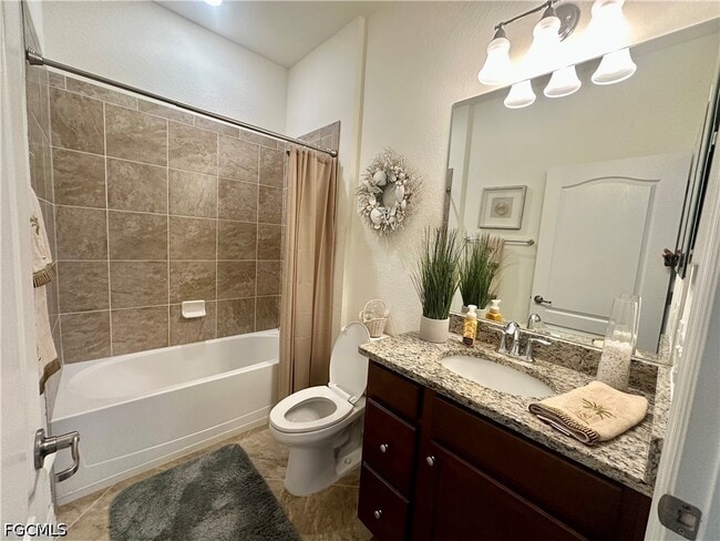 Building Photo - 11600 Golden Oak Terrace