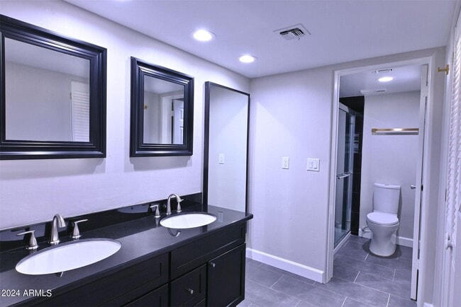 Building Photo - 5122 N 31st Way