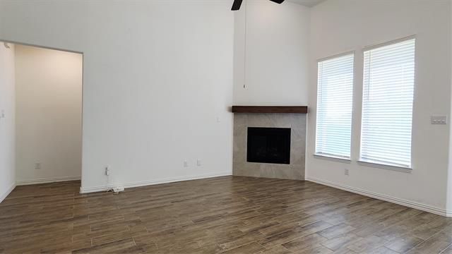 Building Photo - 3105 Cottonwood Ln