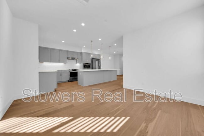 Building Photo - 3001 Ivory Ter