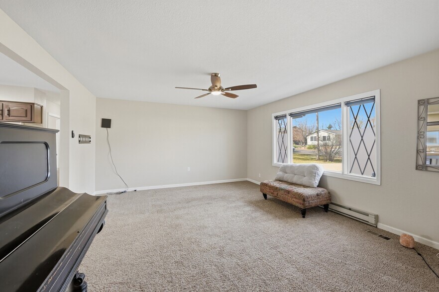 Building Photo - 1040 S Fulton St