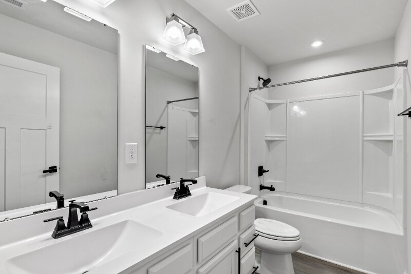 Building Photo - 1216 Edgemoore Trl