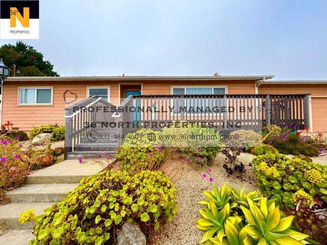 Building Photo - Beautiful Corner Lot Home 3bed/1.5 bath with Scenic Views and Modern Amenities