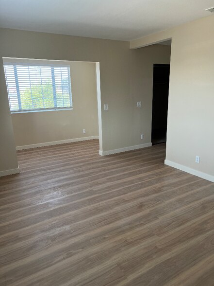 Building Photo - 4649 Maine Ave