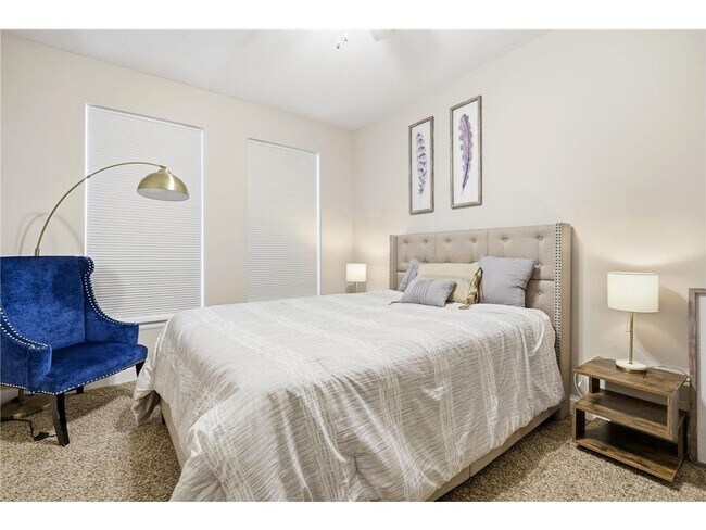 Building Photo - 545 N 1st St