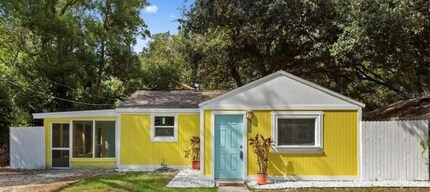 Building Photo - 2/1 home in downtown Clearwater