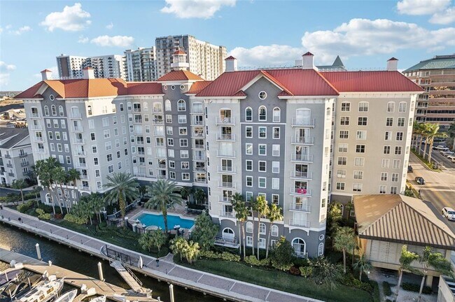 Building Photo - 700 S Harbour Island Blvd