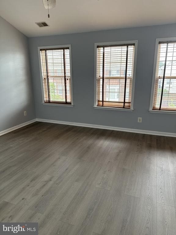 Building Photo - 22519 Maison Carree Square