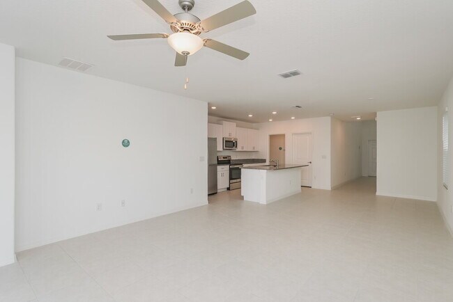 Building Photo - 17919 Blissful Stars Dr