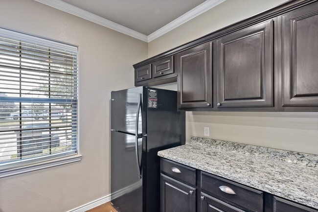 Building Photo - 3330 Cullen Trail