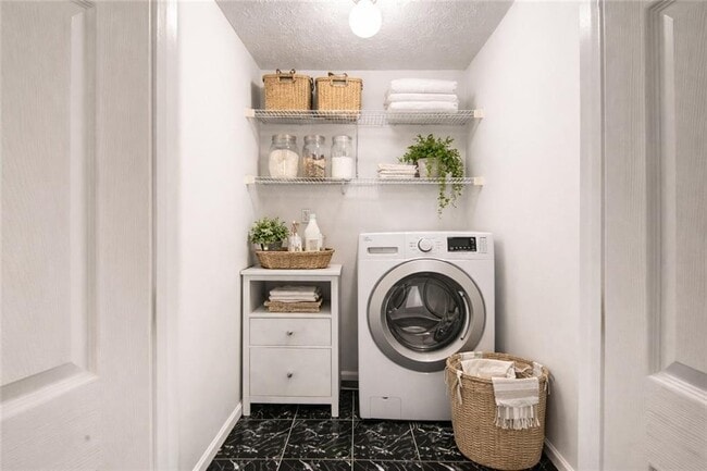 Building Photo - 3104 Clemson Pl