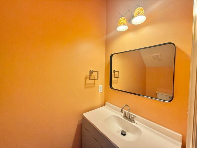 Building Photo - 2809 Alder Ridge Ln