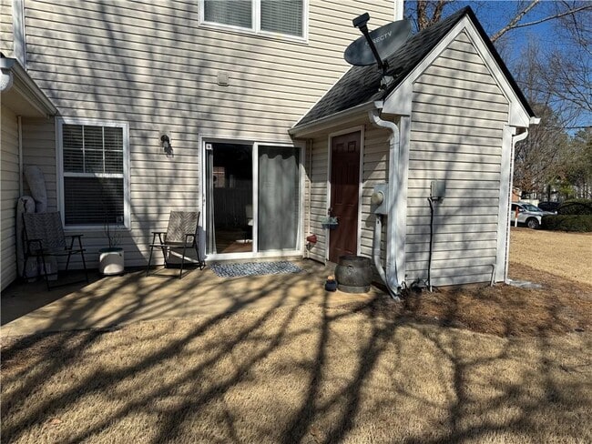 Building Photo - 801 Old Peachtree Rd NW