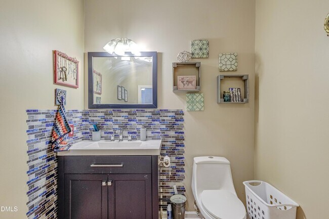 Building Photo - 6240 Hilbert Ridge Dr