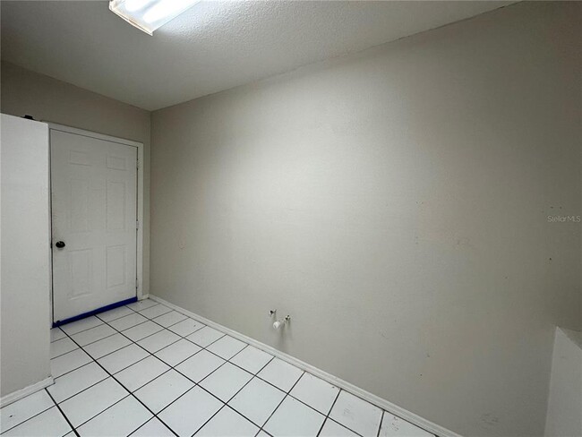 Building Photo - 7222 Nima Ct