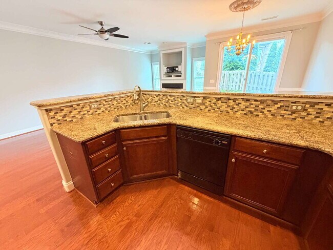 Building Photo - "Stylish 3-Bedroom Townhouse Featuring Granite Countertops & Cozy Fireplace in Winston-Salem"