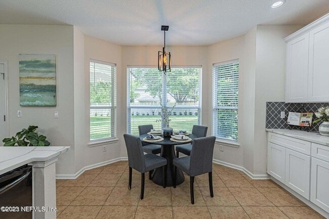 Building Photo - 654 Sweet Orange Terrace