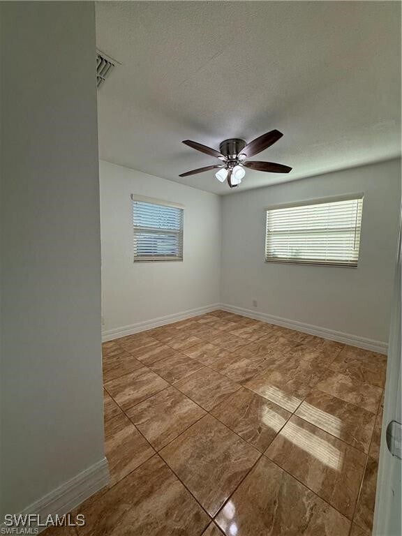 Building Photo - 141 Schneider Dr