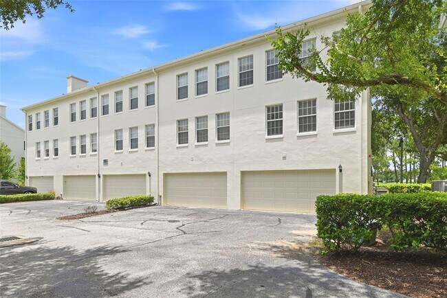 Building Photo - 1020 Waterside Dr
