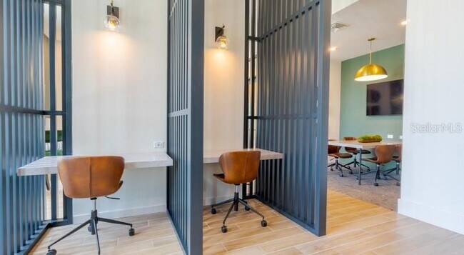 Building Photo - 18772 Grand Live Oak Blvd