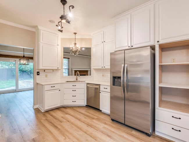 Building Photo - 808 Timber Trail