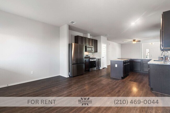 Building Photo - 13550 Lily Ln