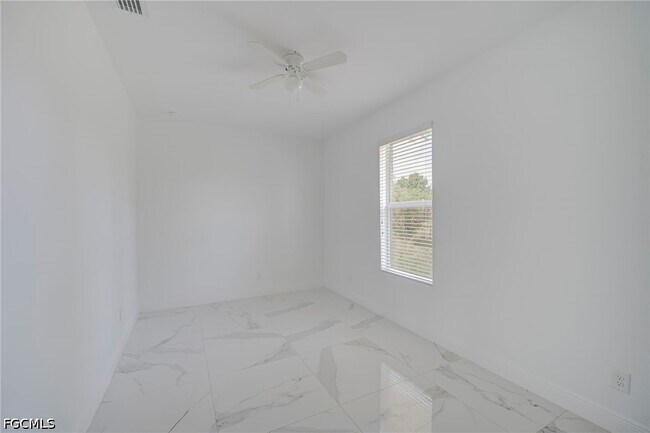 Building Photo - 3306 56th St W