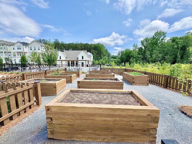 Building Photo - Your Alpharetta Retreat Awaits – Elegant T...