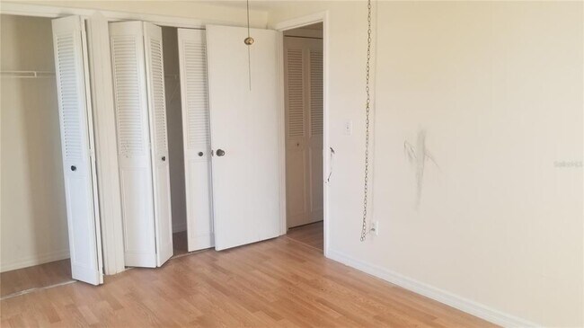 Building Photo - 4026 Star Island Dr