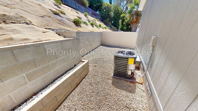 Building Photo - 13151 Cayote Ave