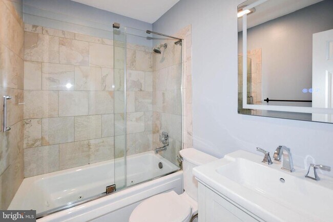 Building Photo - 6703 Groveton Dr