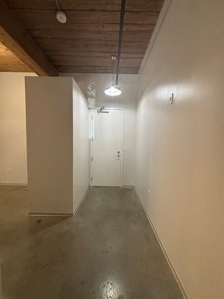 Building Photo - 88 Gerrish Ave