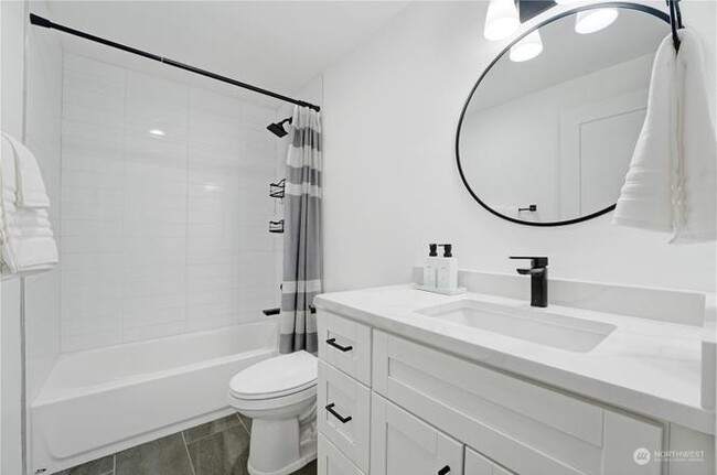 Building Photo - 208 Mountain Park Blvd SW