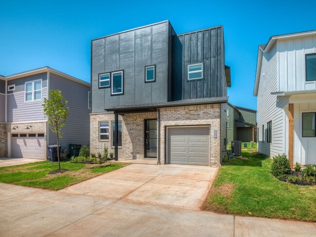 Building Photo - Beautiful New Construction Home in Edmond/...