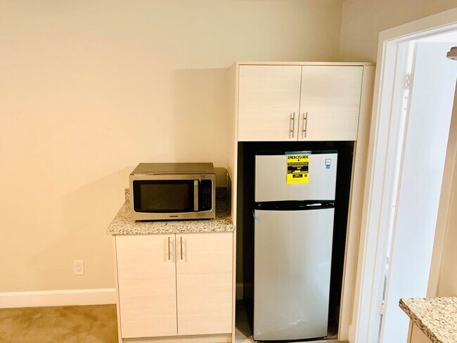 Building Photo - UPSTAIRS STUDIO IN THE HEART OF LA JOLLA! ...