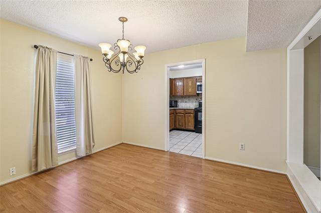 Building Photo - 2622 Briar Hill Dr