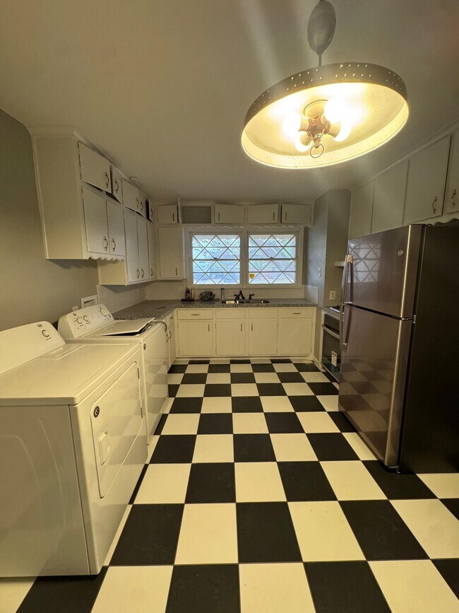 Building Photo - 4409 38th St