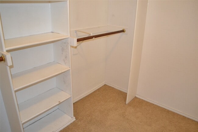Building Photo - 1520 Carrigan Ln