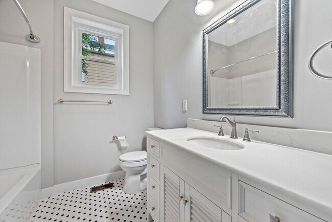Building Photo - 2619 Semmes Ave