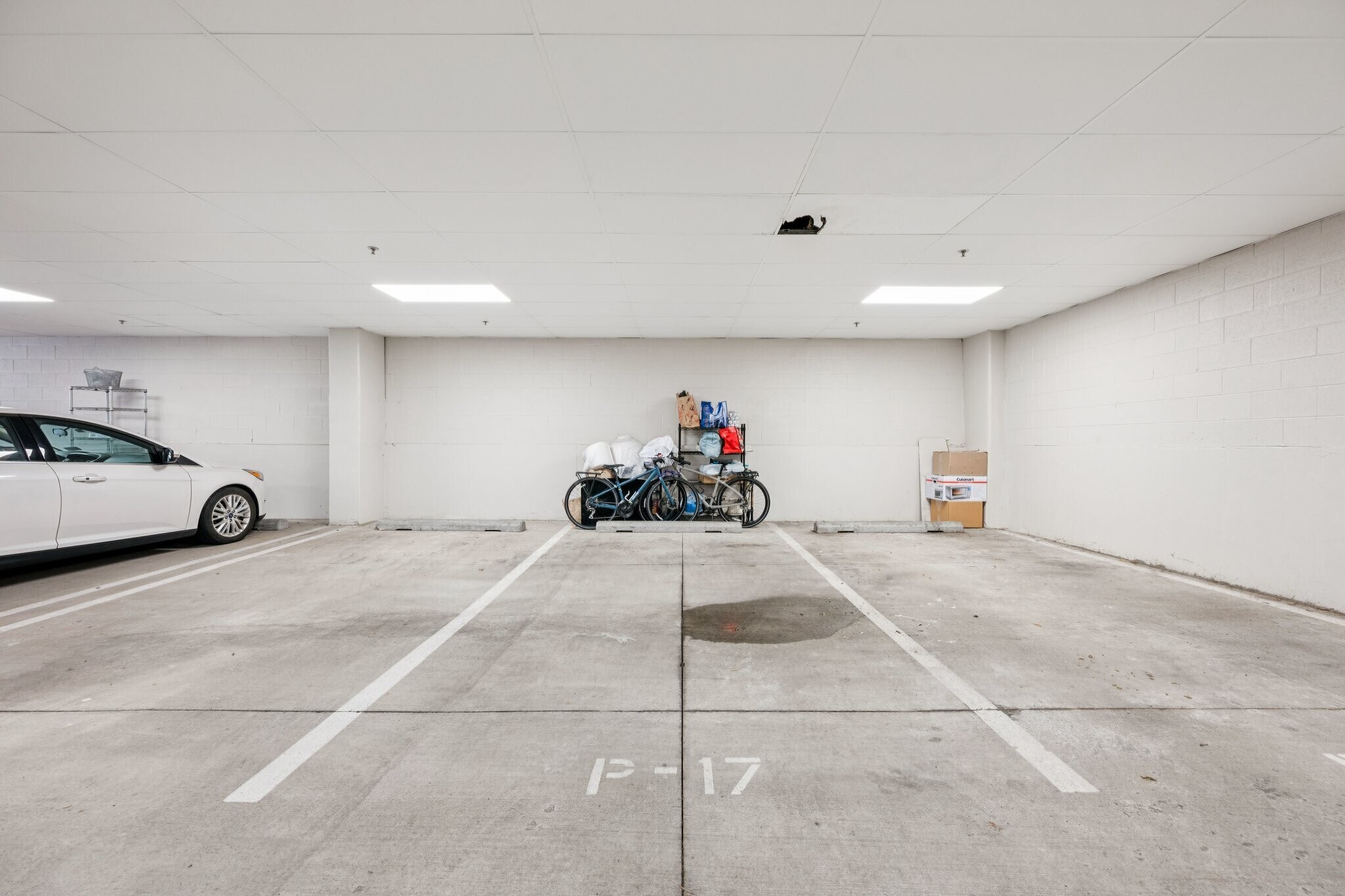 Building Photo - 900 11th St SE