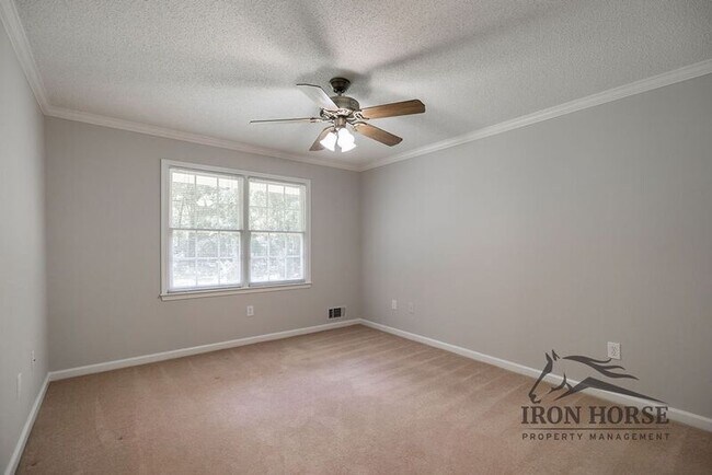 Building Photo - 8671 Macon Hwy