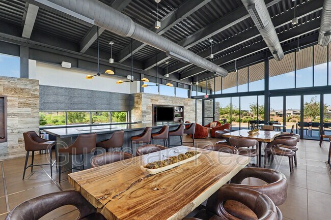 Building Photo - 10941 Earth Hues Ct
